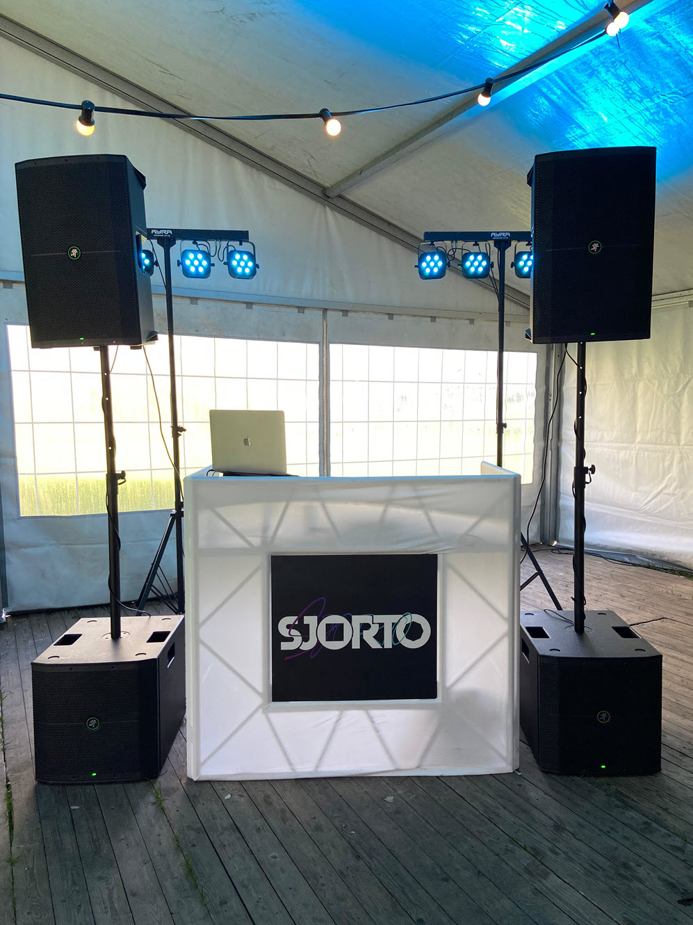 images/fotos/DJ-Sjorto-06.jpg#joomlaImage://local-images/fotos/DJ-Sjorto-06.jpg?width=997&height=1330